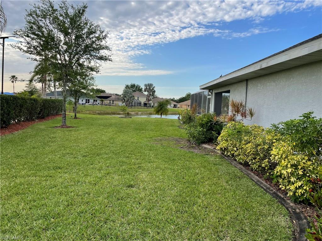 TOWN LAKES - Residential