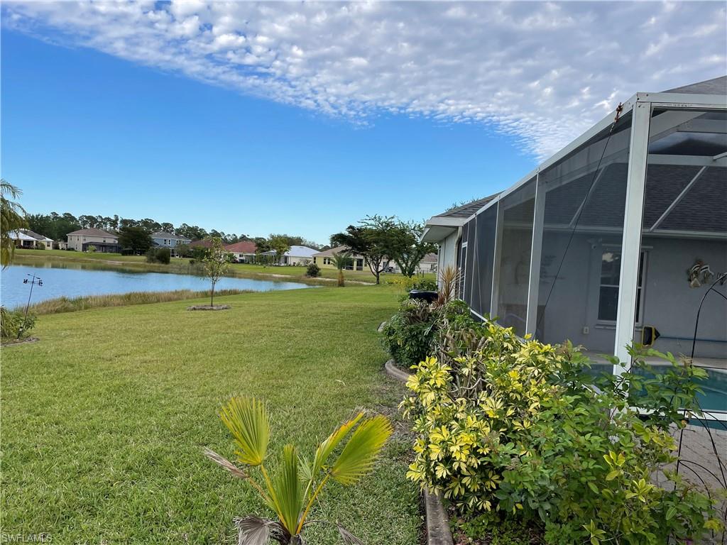 TOWN LAKES - Residential