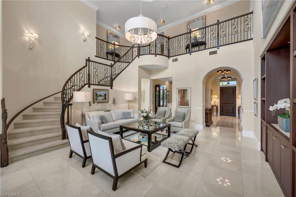 TRADITIONS - Residential