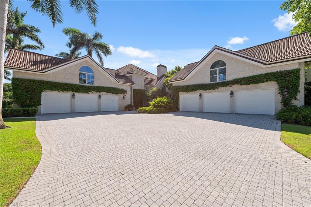 BAY COLONY SHORES - Residential