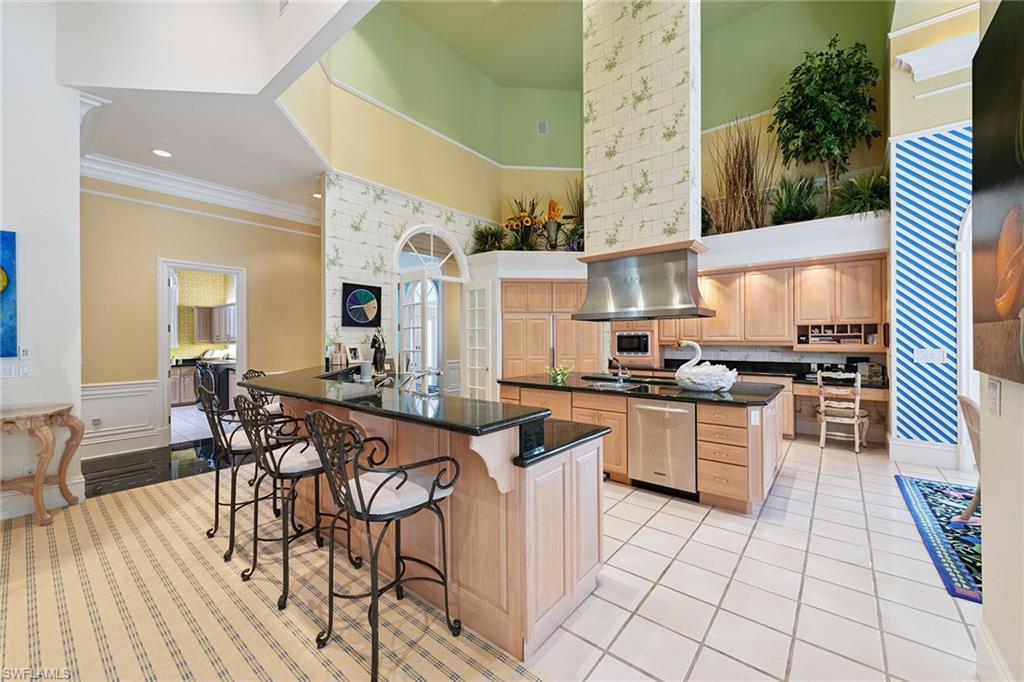 BAY COLONY SHORES - Residential