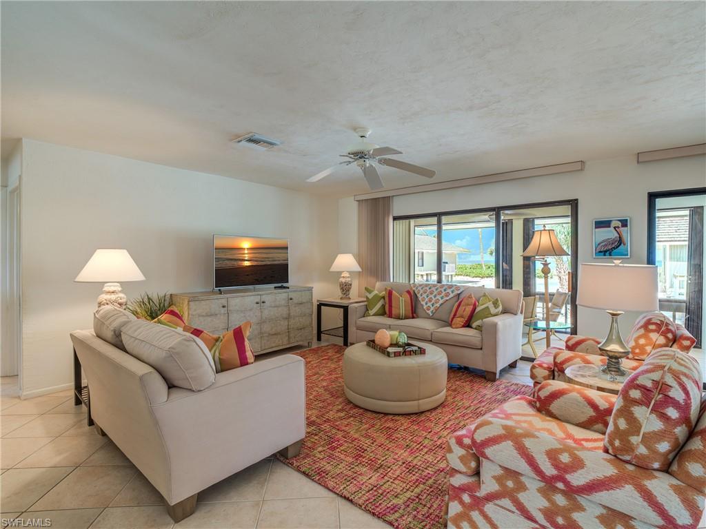 BEACH HOMES - Residential