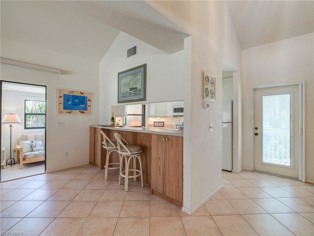 BEACH HOMES - Residential