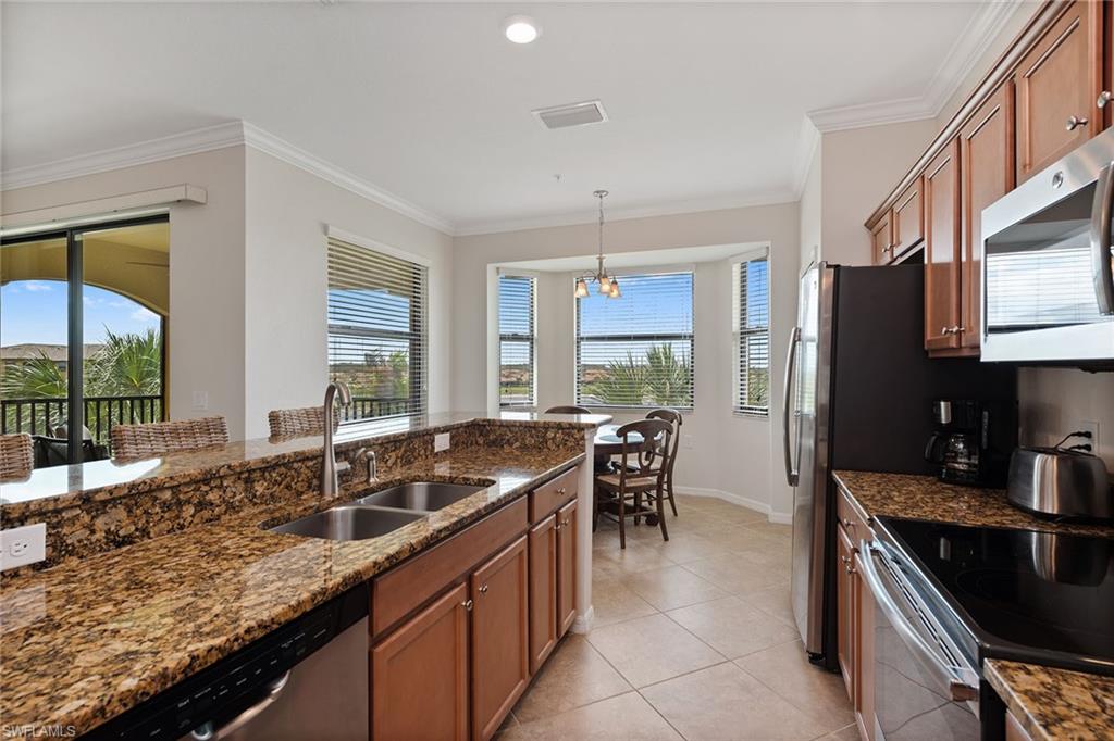 BONITA NATIONAL GOLF AND COUNTRY CLUB - Residential