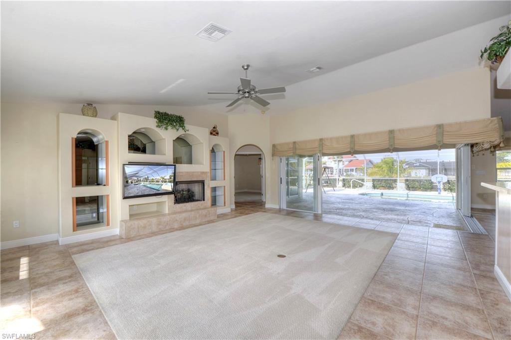 CAPE CORAL - Residential Lease