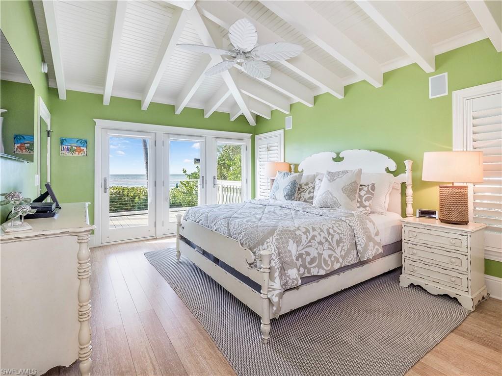 CAPTIVA BEACH - Residential
