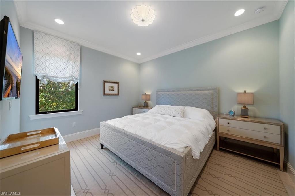 QUAIL WEST - Residential