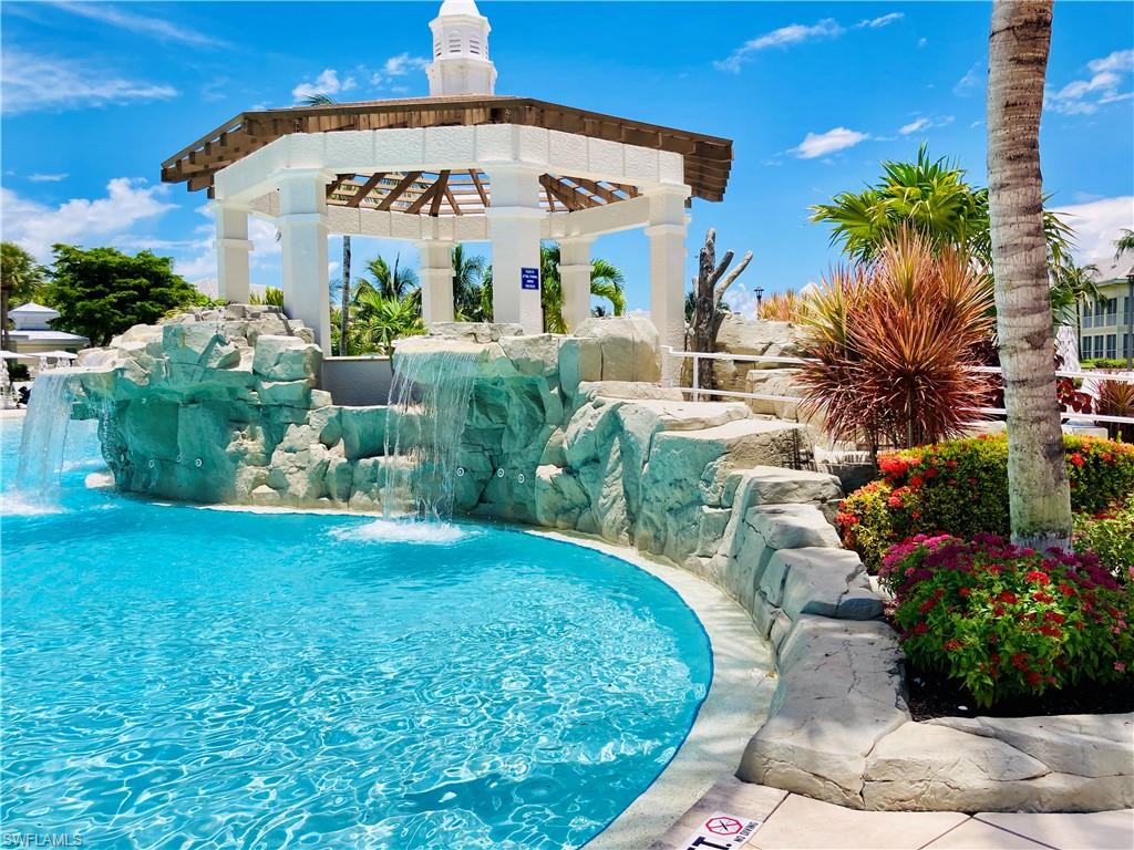 GRANDE PHOENICIAN - Residential