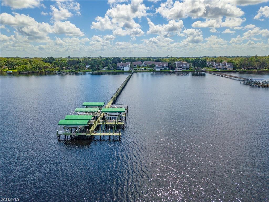 RIVER PLACE - Residential