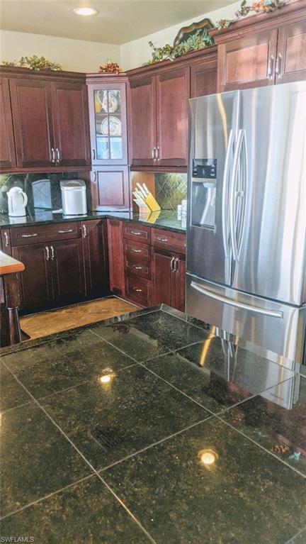RIVER PLACE - Residential
