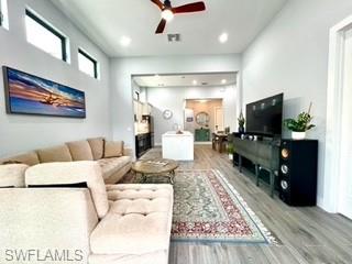 EVENINGSTAR CAY - Residential