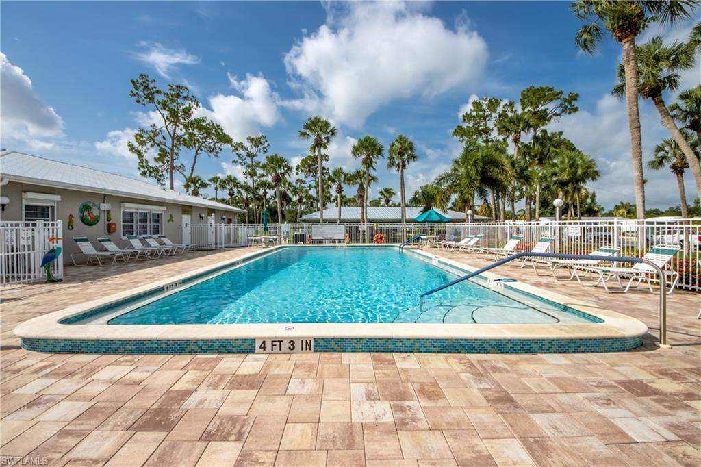 FOREST PARK MOBILE HOME - Residential