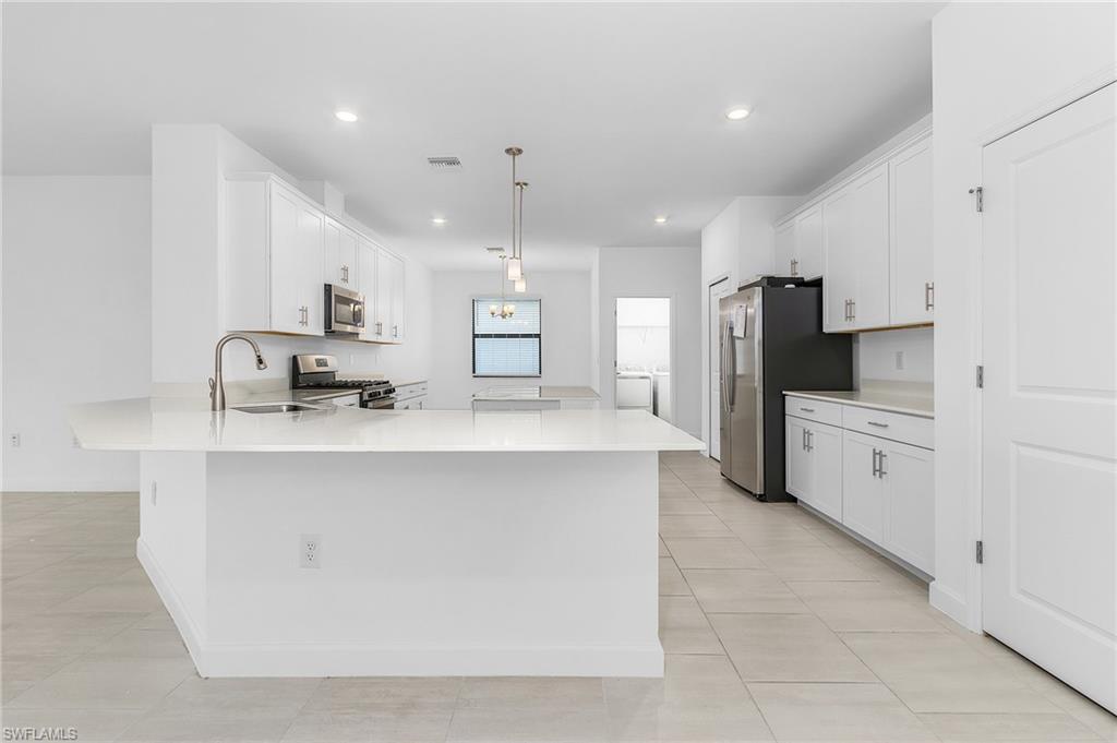 VERDANA VILLAGE - Residential Lease