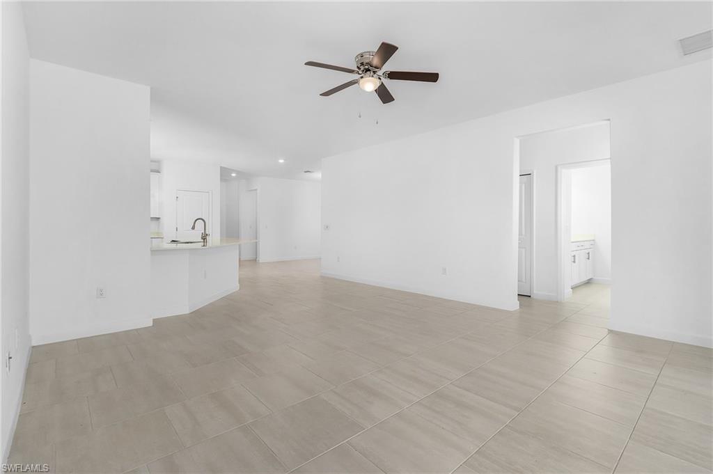 VERDANA VILLAGE - Residential Lease