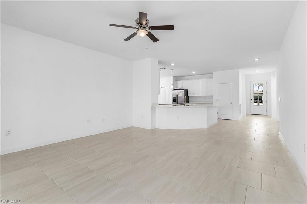 VERDANA VILLAGE - Residential Lease