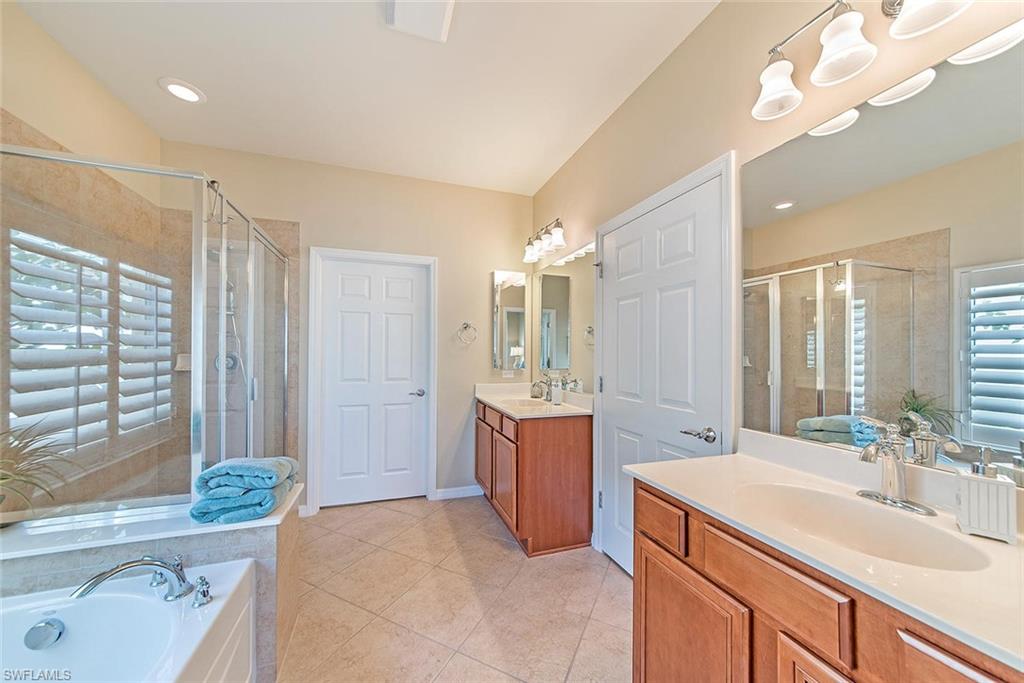 VILLAGE WALK OF BONITA SPRINGS - Residential