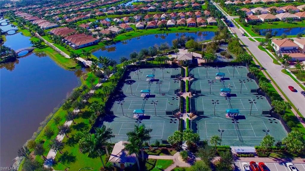VILLAGE WALK OF BONITA SPRINGS - Residential