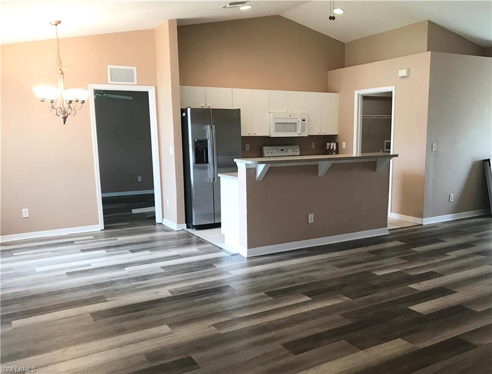 CAPE CORAL - Residential Lease