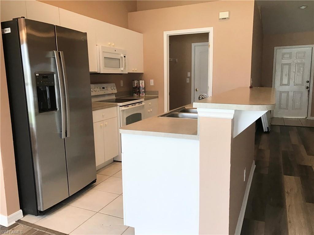 CAPE CORAL - Residential Lease