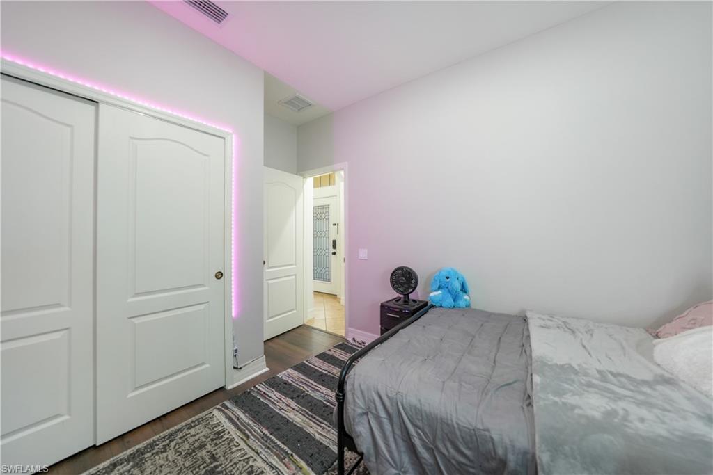 SANDOVAL - Residential