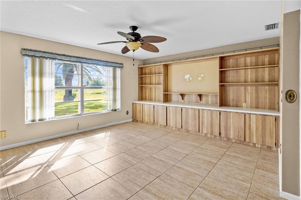MIRROR LAKE ESTATES - Residential