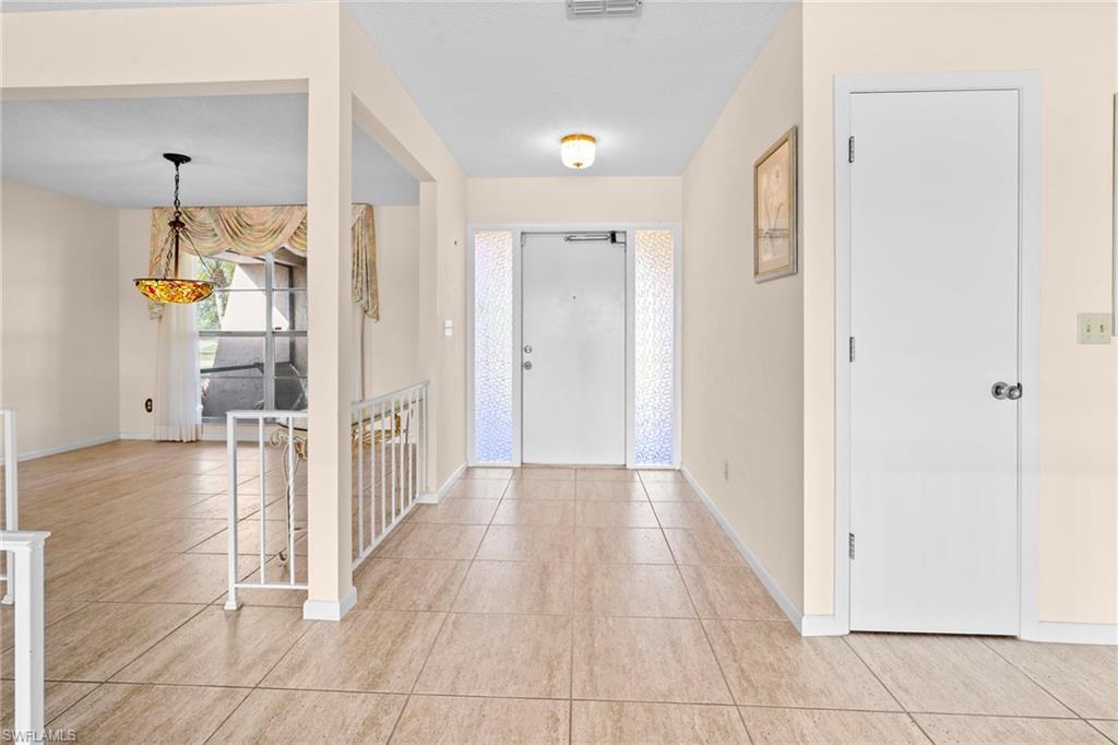 MIRROR LAKE ESTATES - Residential