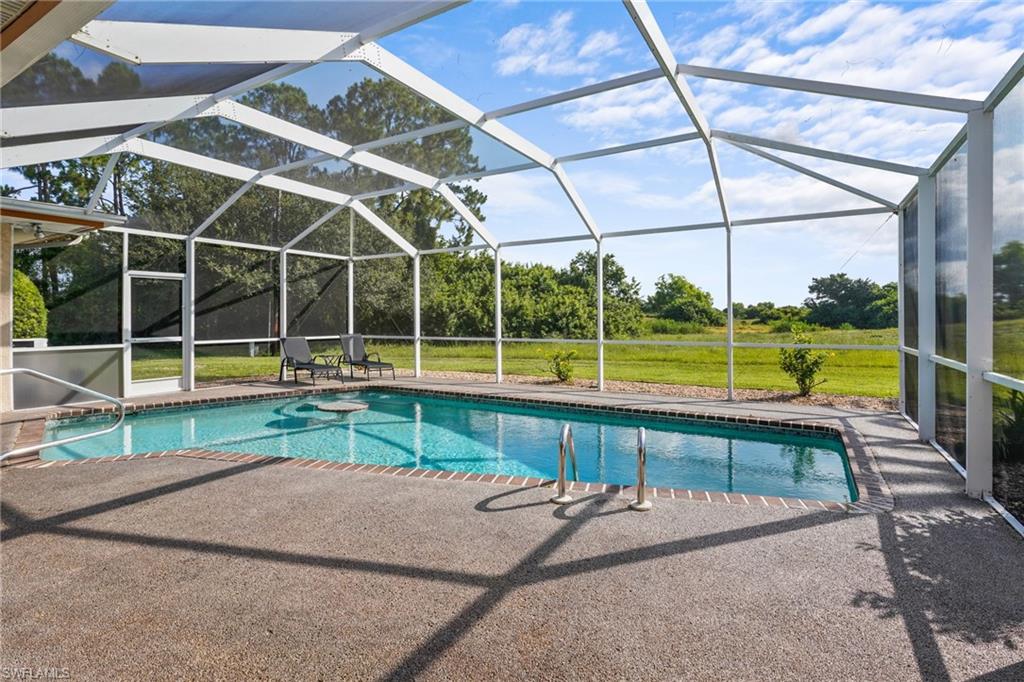 MIRROR LAKE ESTATES - Residential
