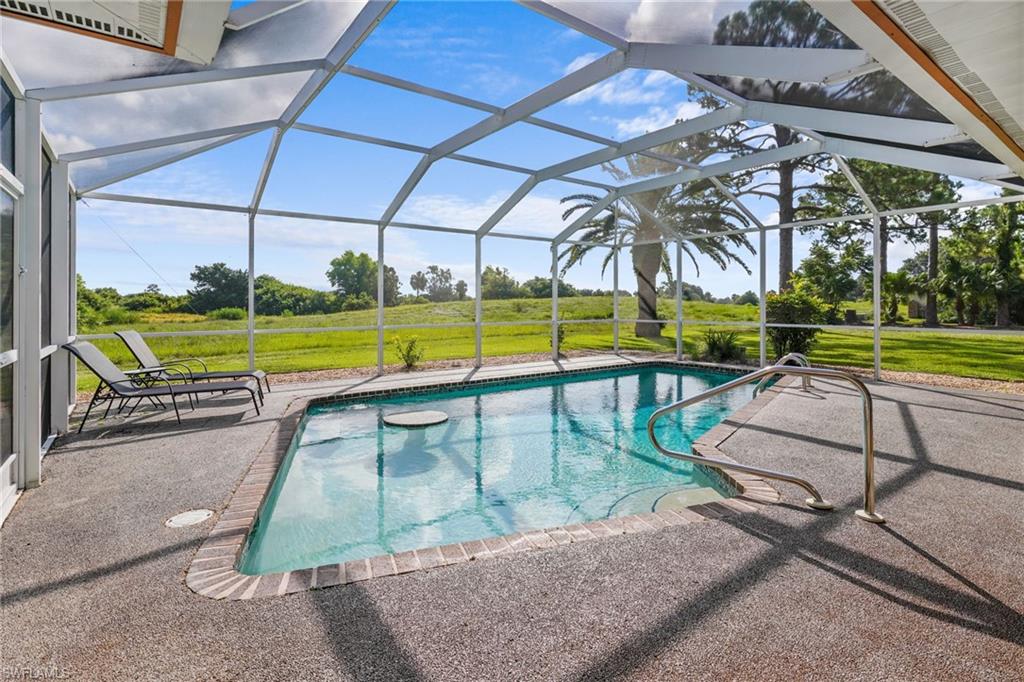 MIRROR LAKE ESTATES - Residential