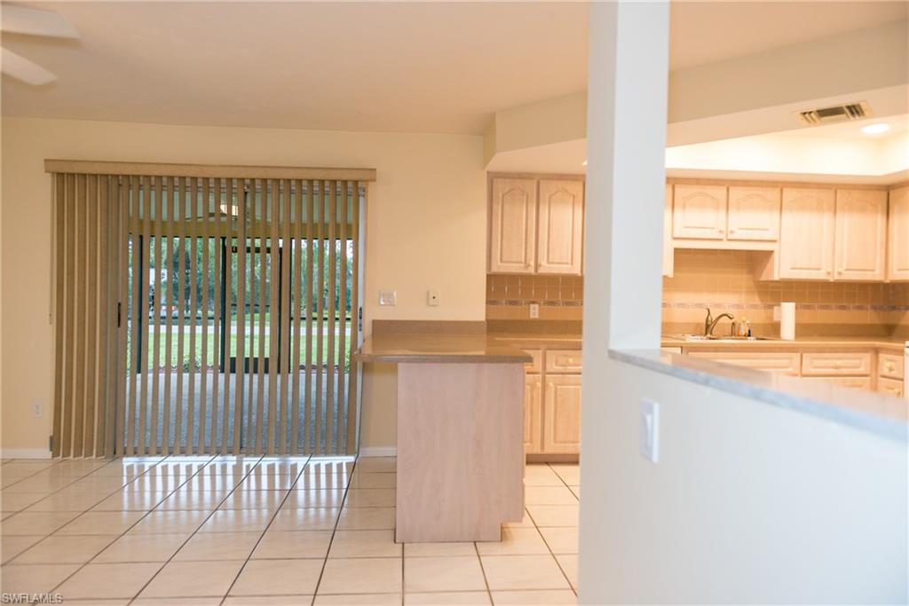 NAPLES TWIN LAKES - Residential