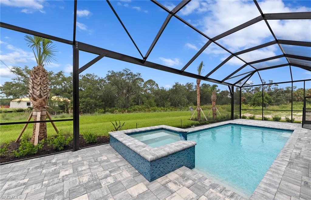 DEL WEBB OAK CREEK - Residential