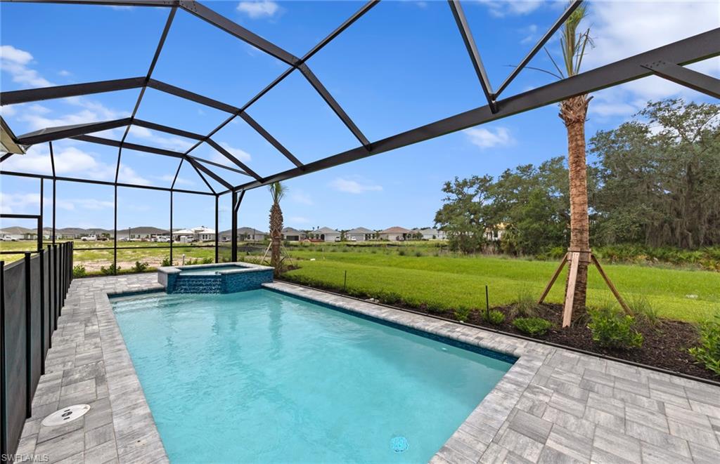 DEL WEBB OAK CREEK - Residential