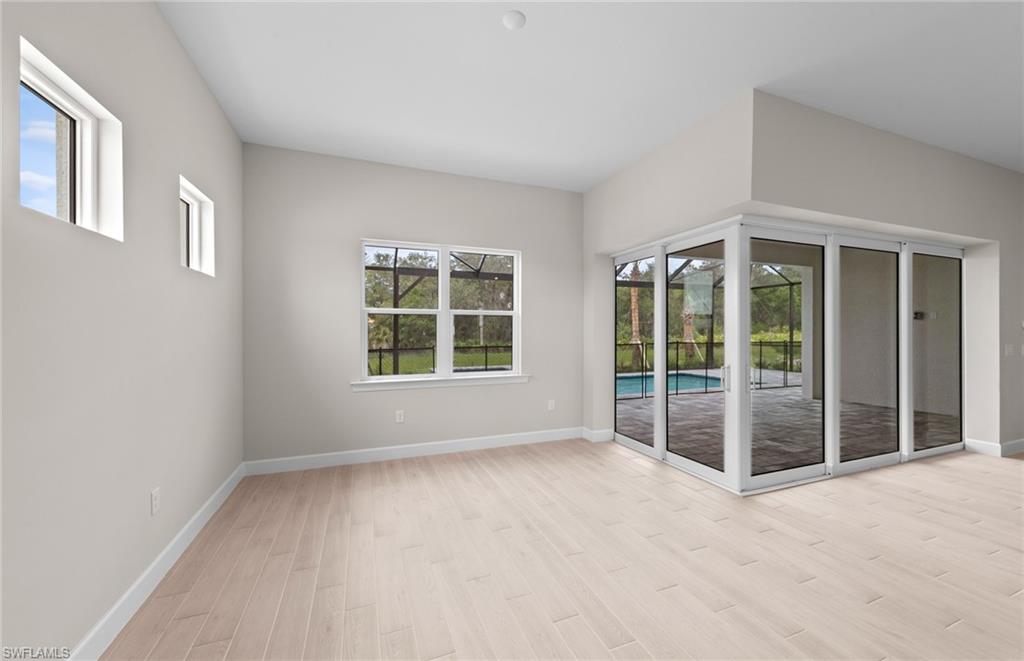 DEL WEBB OAK CREEK - Residential