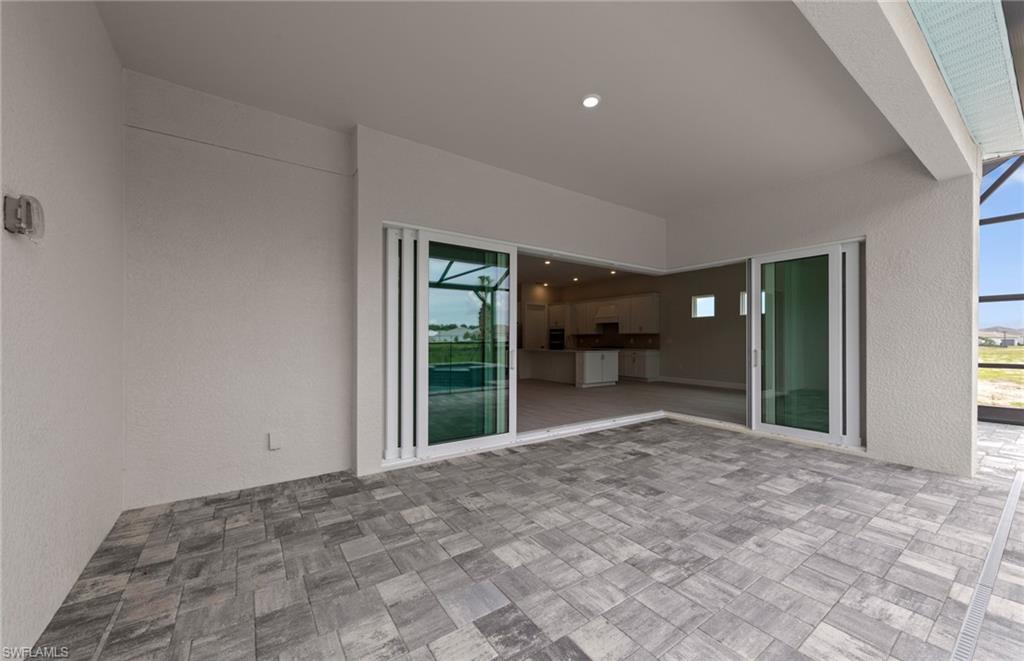 DEL WEBB OAK CREEK - Residential