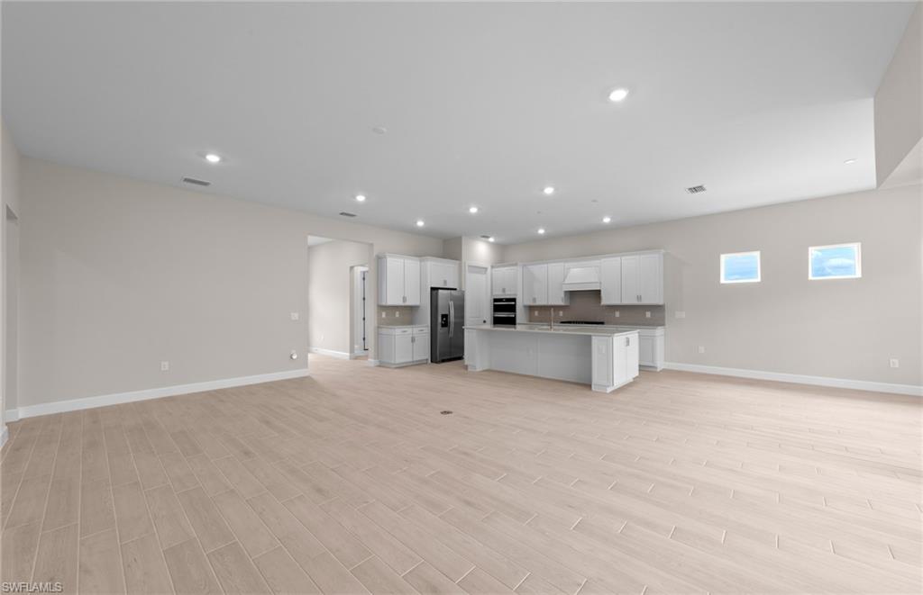 DEL WEBB OAK CREEK - Residential