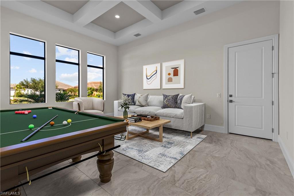 COUNTRY CLUB - Residential