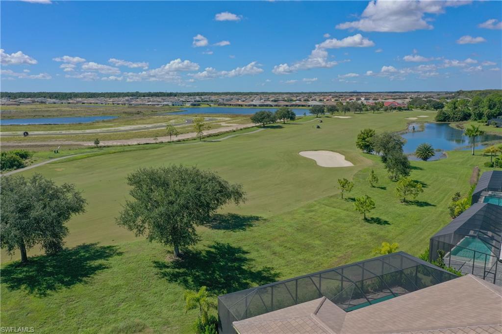 COUNTRY CLUB - Residential
