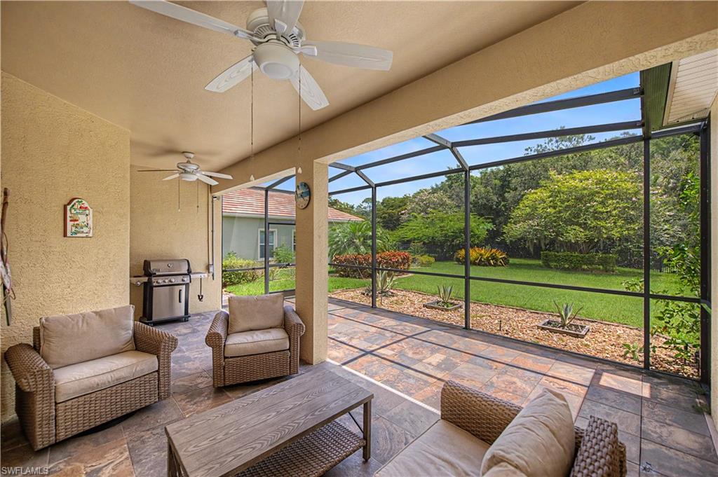 HAMPTON LAKES - Residential