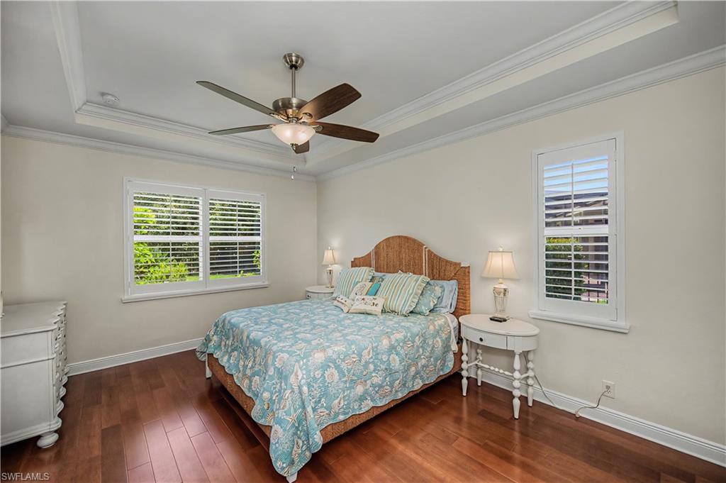 HAMPTON LAKES - Residential