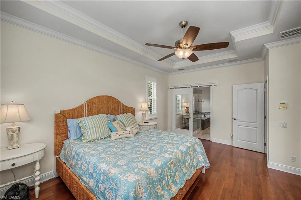 HAMPTON LAKES - Residential