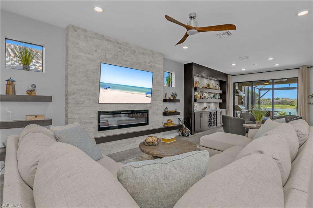 THE PLACE AT CORKSCREW - Residential
