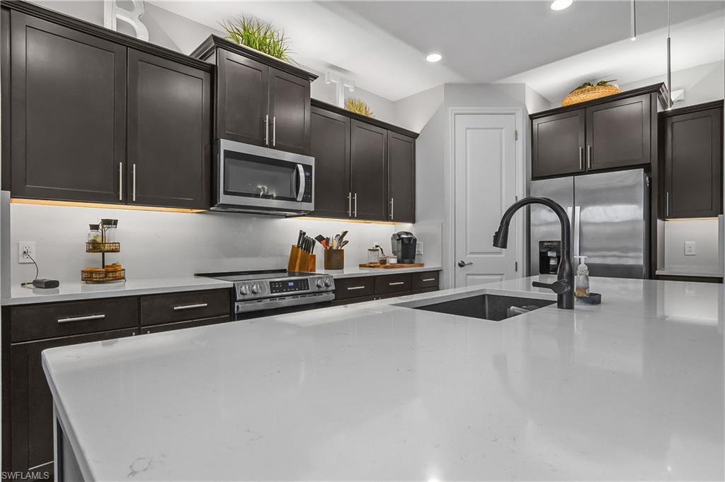 THE PLACE AT CORKSCREW - Residential
