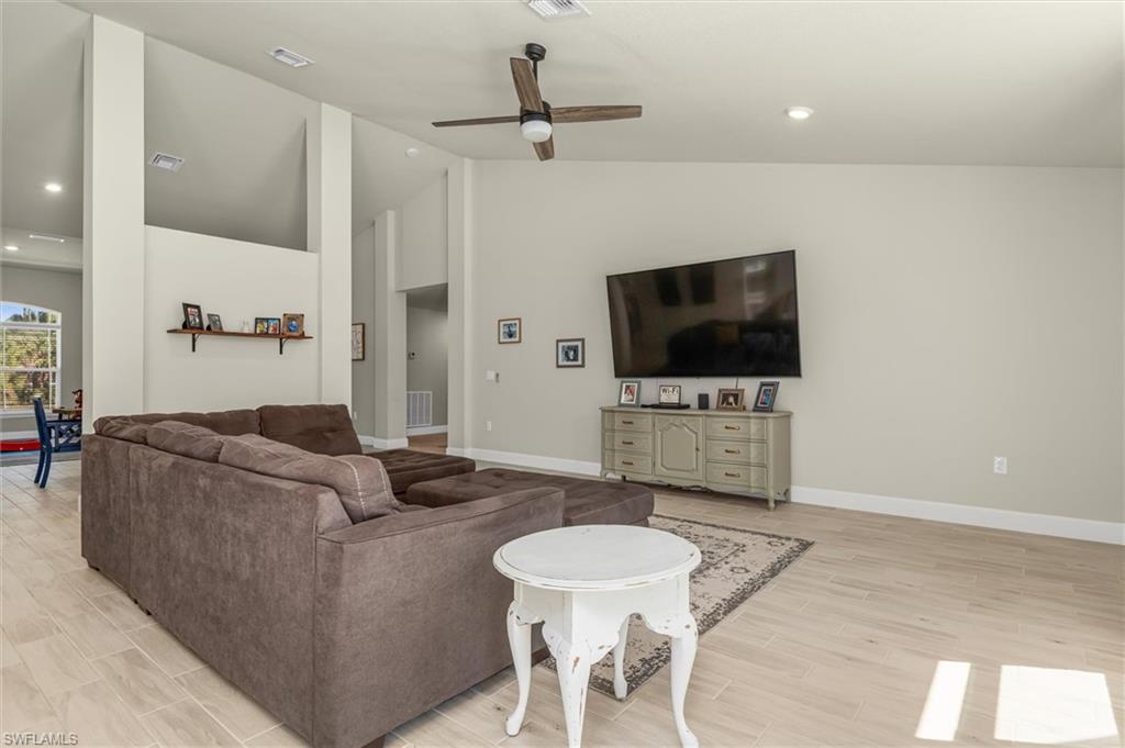 PORT CHARLOTTE - Residential