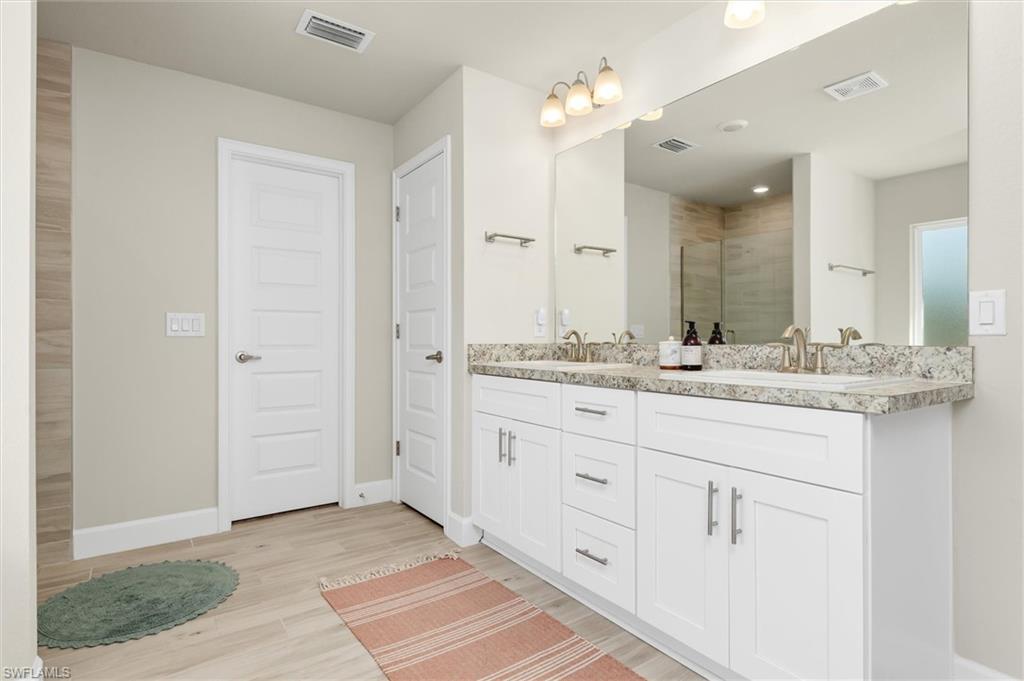 PORT CHARLOTTE - Residential