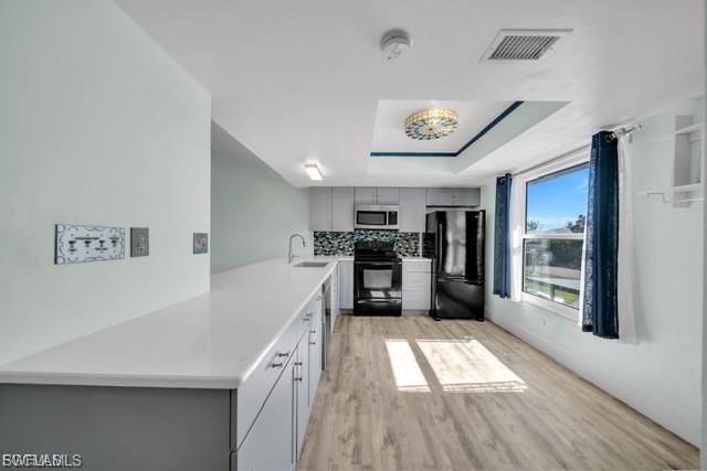 SOUTHERN PALMS - Residential