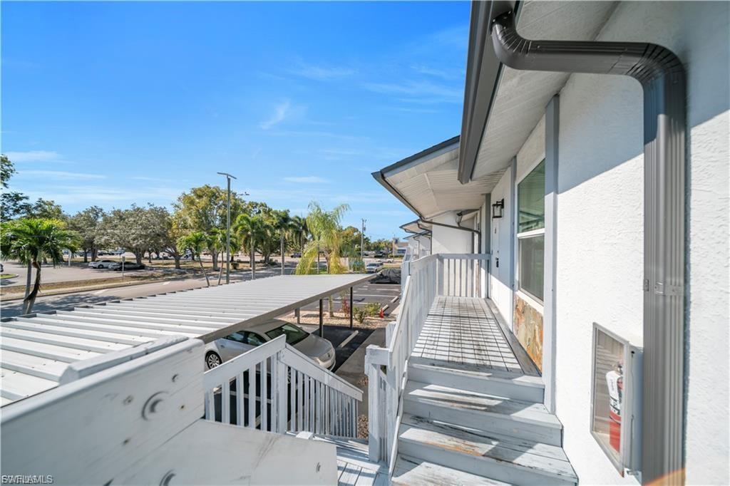 SOUTHERN PALMS - Residential