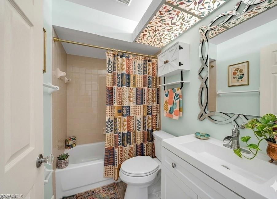 SOUTHERN PALMS - Residential