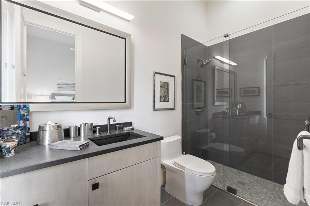 RIVERBROOKE - Residential