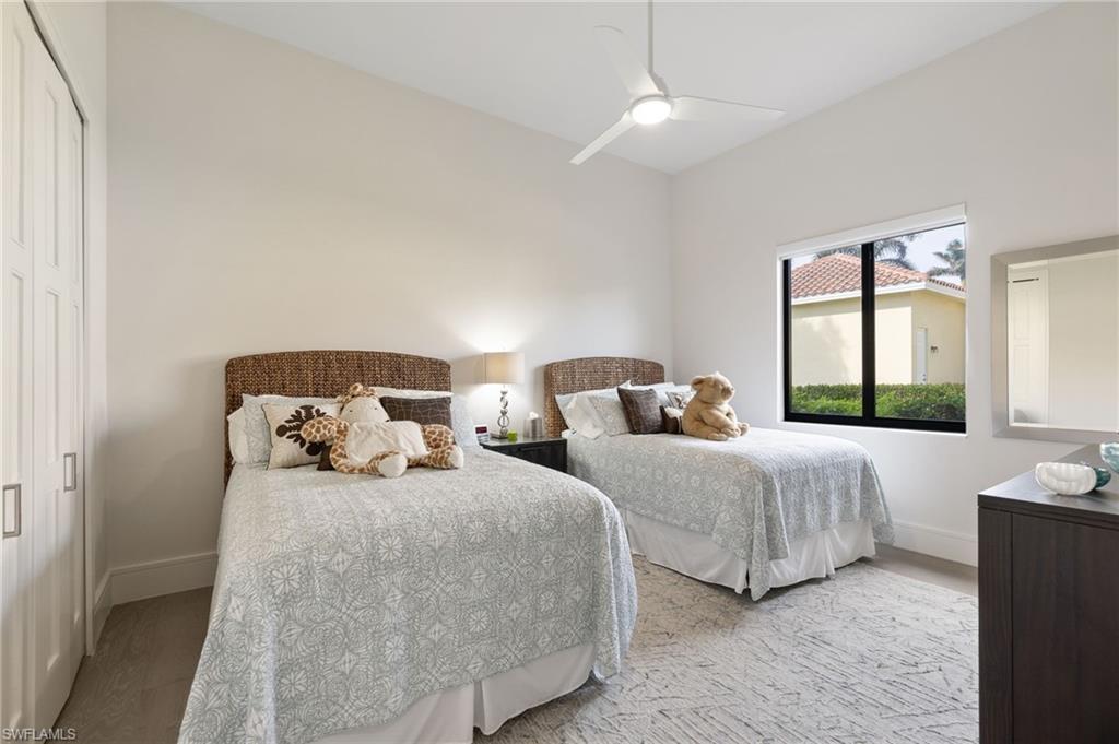 RIVERBROOKE - Residential