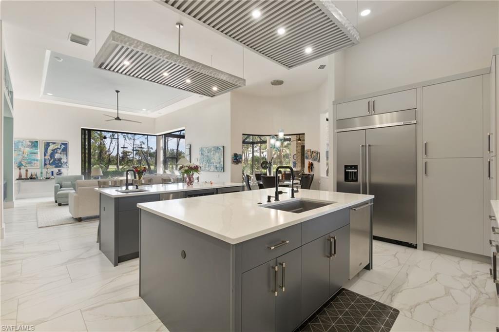 RIVERBROOKE - Residential