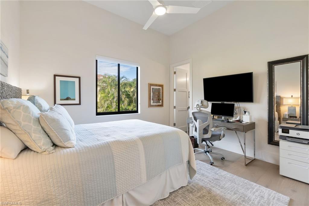 RIVERBROOKE - Residential